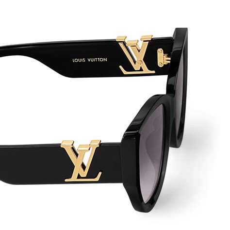 LOUIS VUITTON LV Icon Cat Eye Sunglasses Z1733W Black.